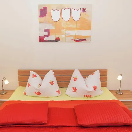 Modern In Mehlis With Private Lawn Apartman *