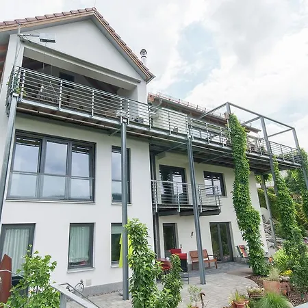 Apartman Modern In Mehlis With Private Lawn