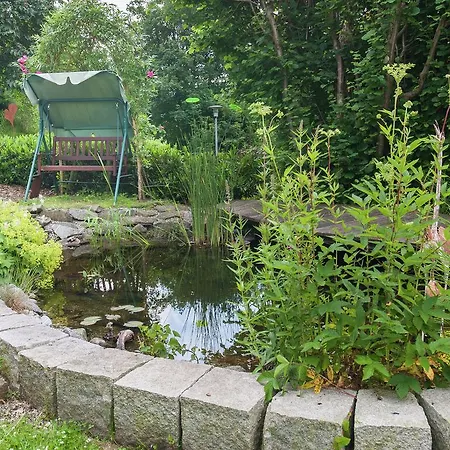 Apartman Modern In Mehlis With Private Lawn Zella-Mehlis