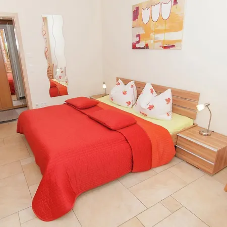 Apartman Modern In Mehlis With Private Lawn